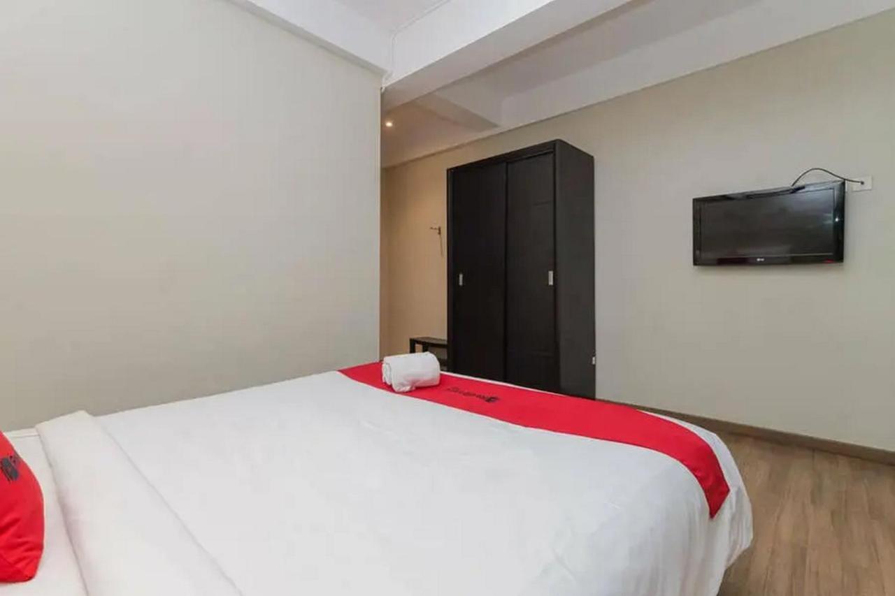 Reddoorz Plus At Riverside Malang Exteriér fotografie