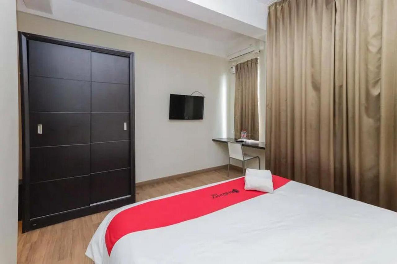 Reddoorz Plus At Riverside Malang Exteriér fotografie